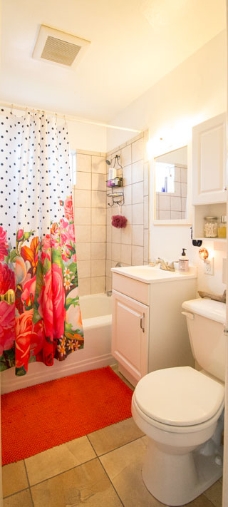 Bathroom - Macleay Gardens Apartments